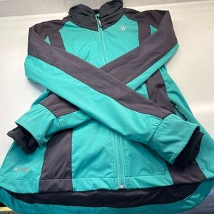 Reflective cycling/running jacket